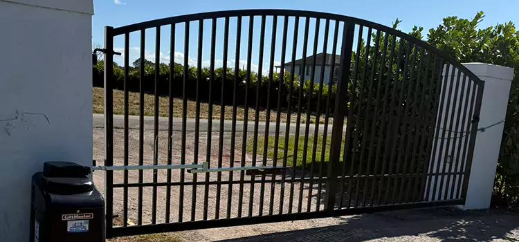 Driveway Fence Repair OFallon